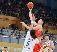 九游体育入口-赛地聚焦——CBA常规赛今夜热度飙升，费城76人强势反弹，信心回归，身体对抗强度拉满的简单介绍